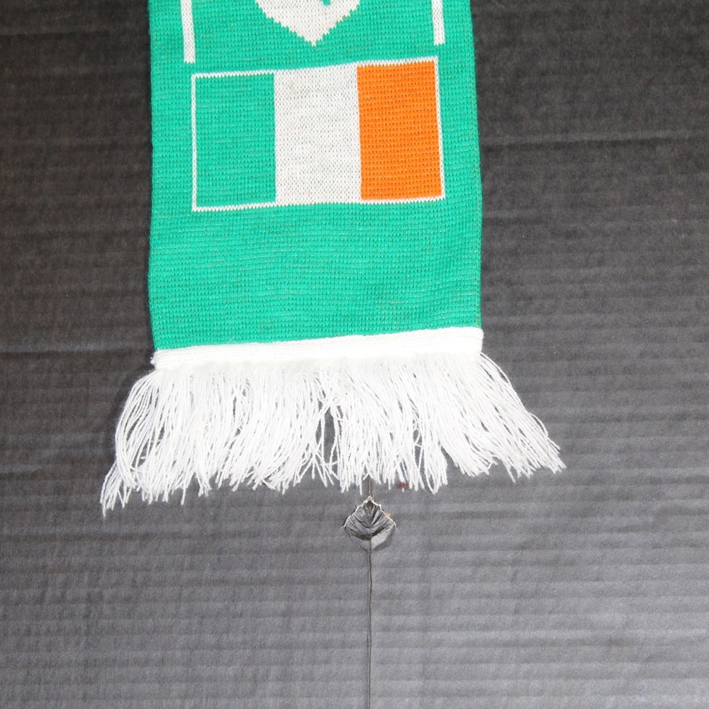 Ireland Scarf - Picture 4 of 4